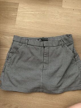 Zara Houndstooth Mini Skirt - Black & White